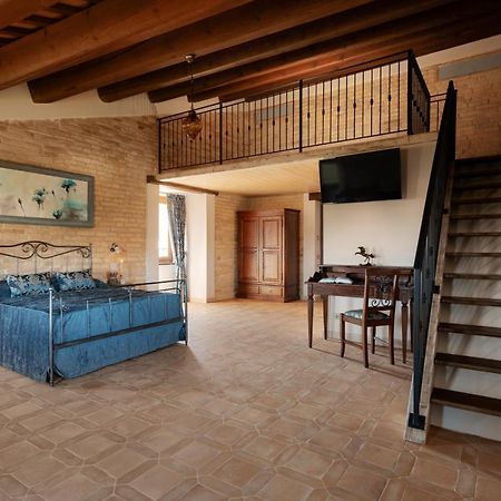 Готель Palazzo La Torre Moresco Екстер'єр фото