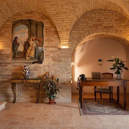 Готель Palazzo La Torre Moresco Екстер'єр фото