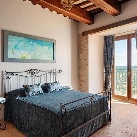 Готель Palazzo La Torre Moresco Екстер'єр фото