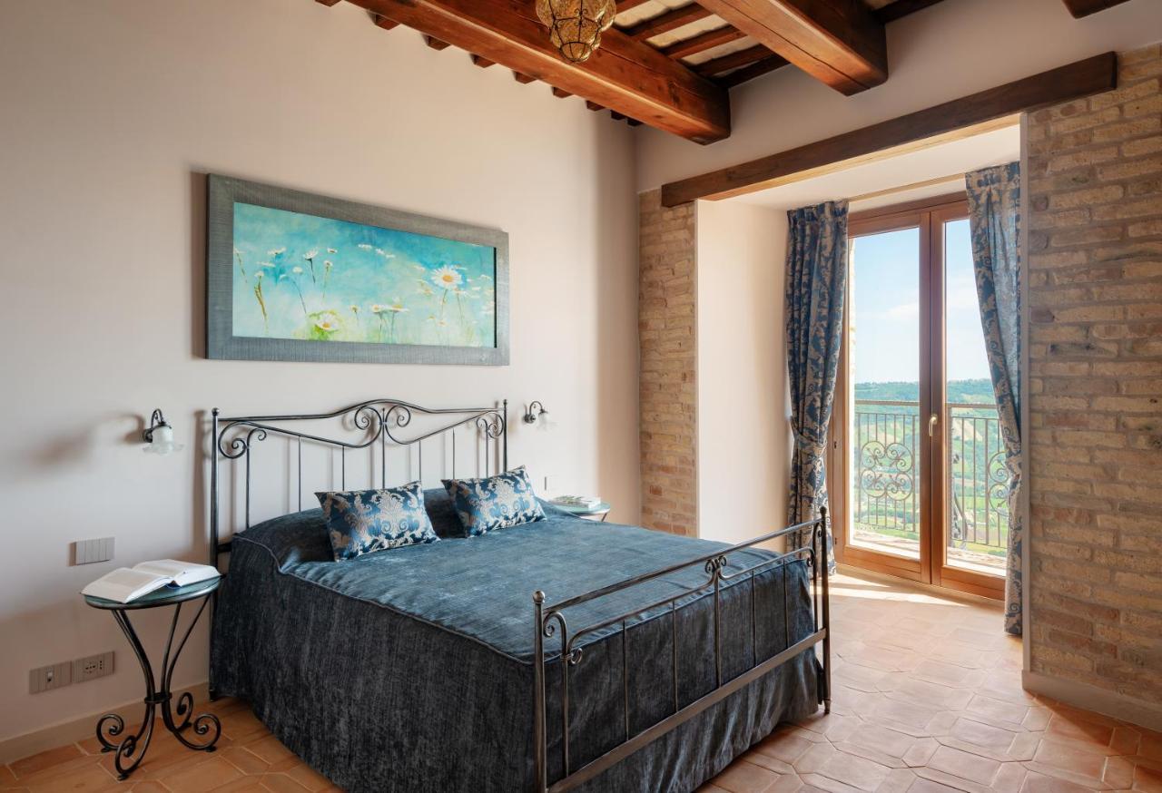Готель Palazzo La Torre Moresco Екстер'єр фото