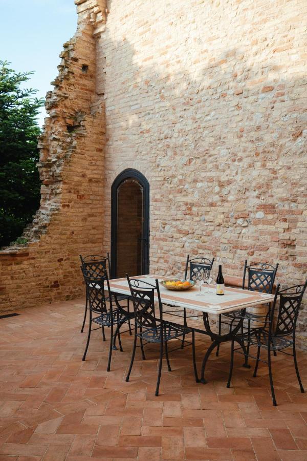 Готель Palazzo La Torre Moresco Екстер'єр фото