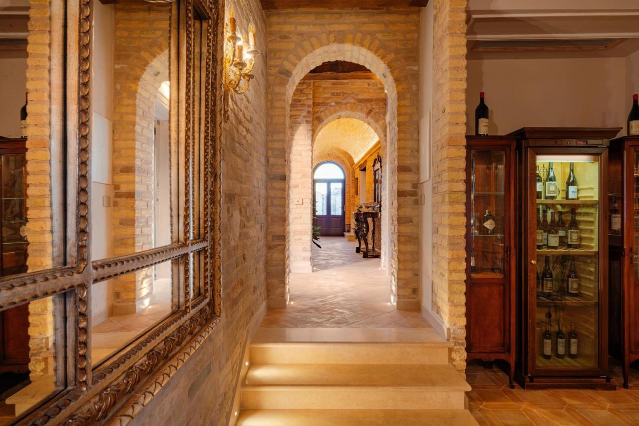 Готель Palazzo La Torre Moresco Екстер'єр фото